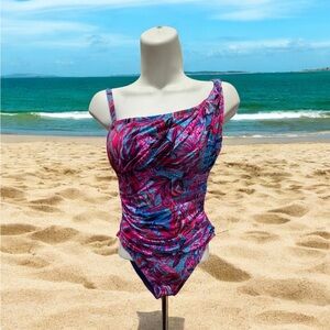 Lilly Pulitzer Pink and Blue Asymmetrical One Piece Swimsuit size 6